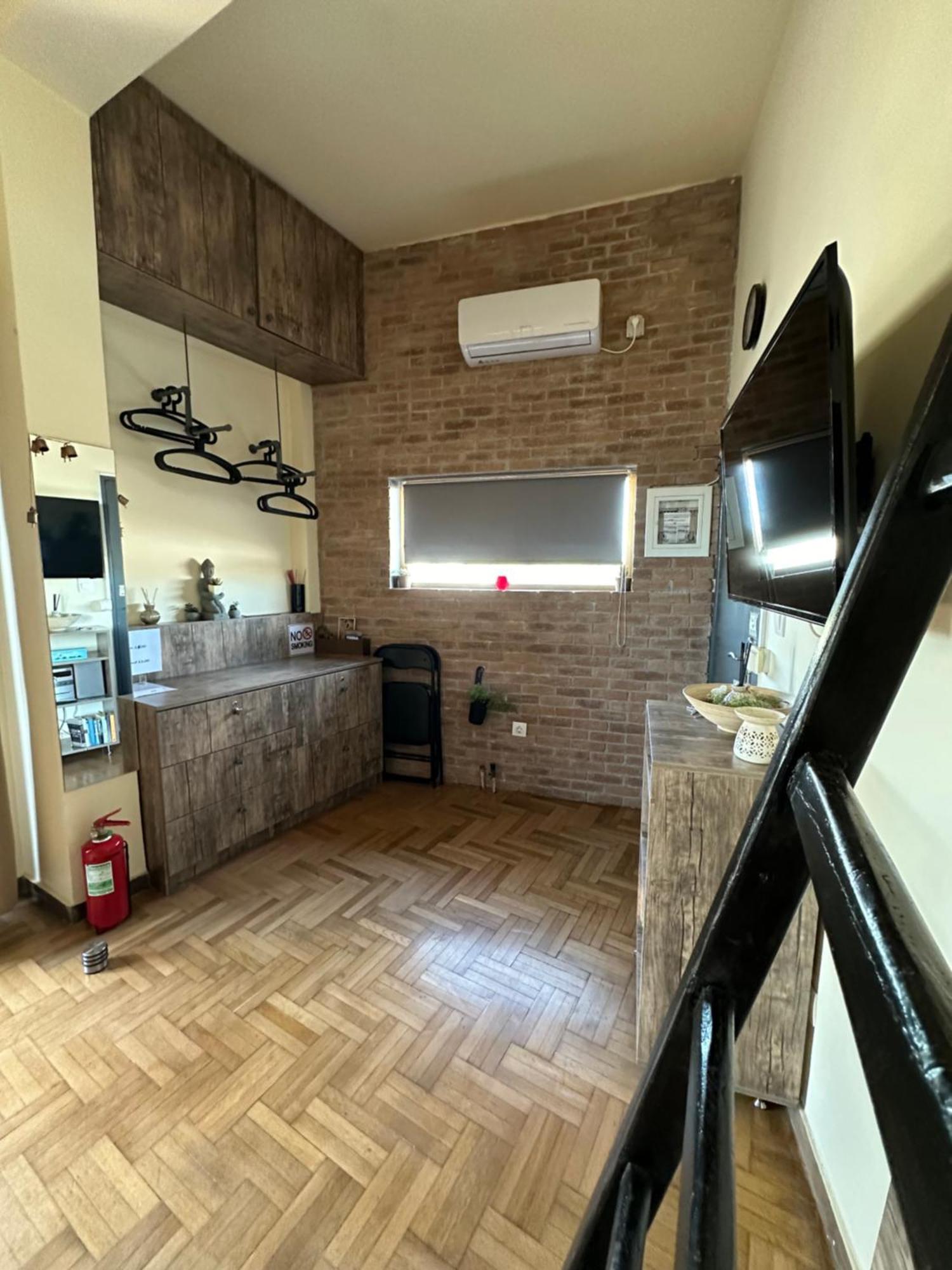 Αfrodite! Roof Top Studio--Wonderful City View Apartment Atena Exterior foto